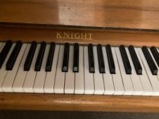 Knight Pianos
